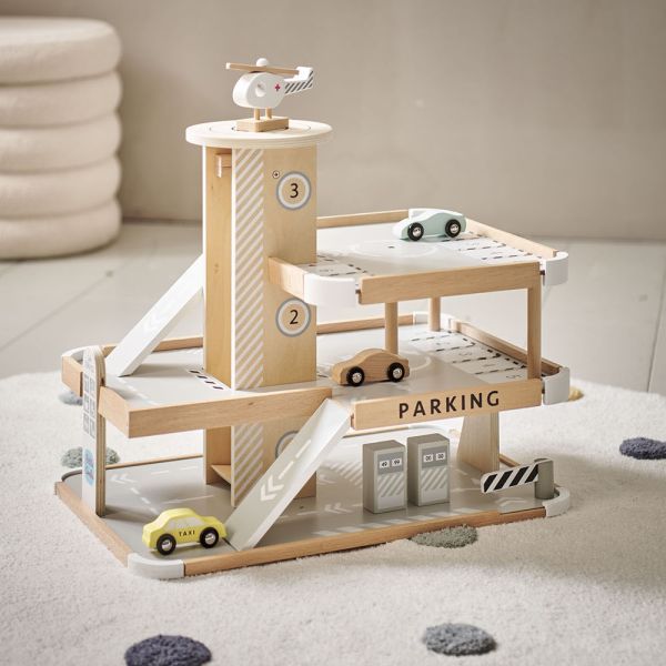 Speelgoed Garage houten van Petite Amélie